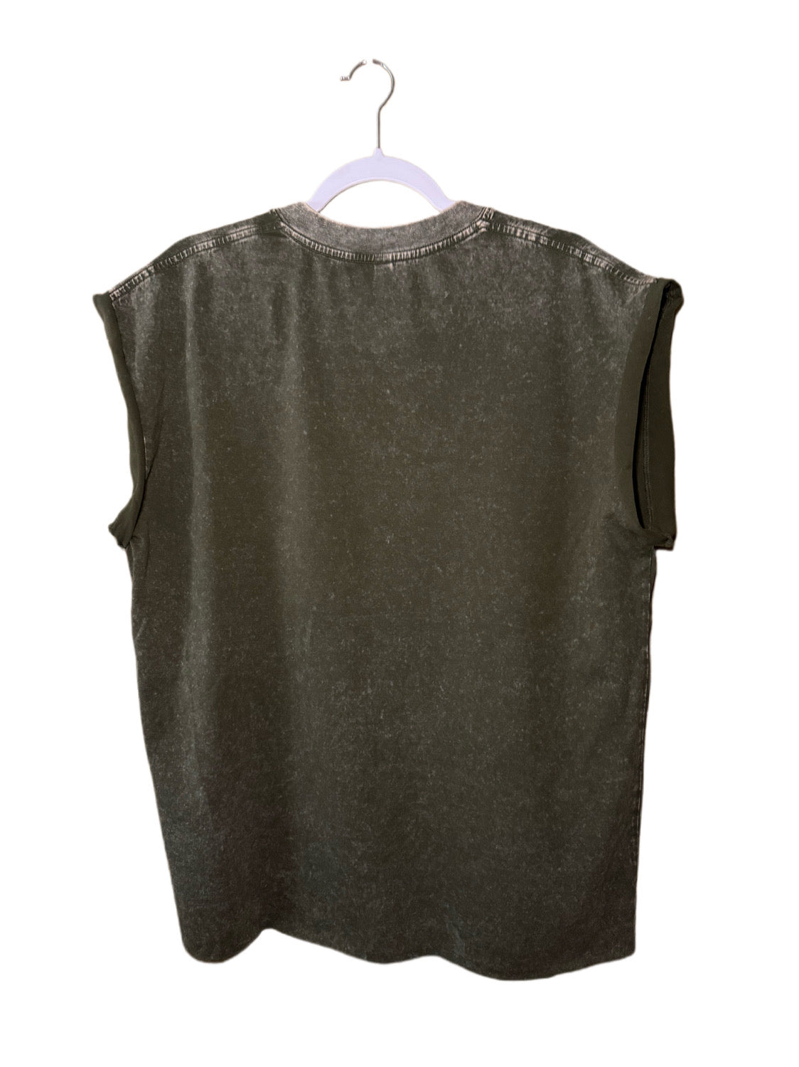 DISTRESSED SLEEVELESS